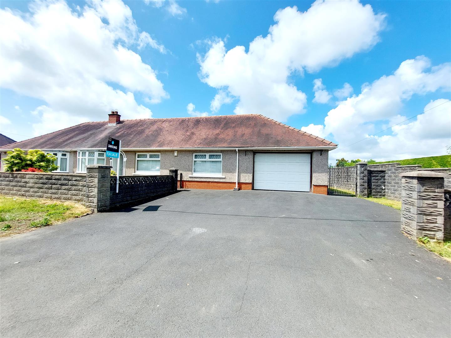 Pontardulais Road, Penllergaer, Swansea, £310,000 Dawsons Property